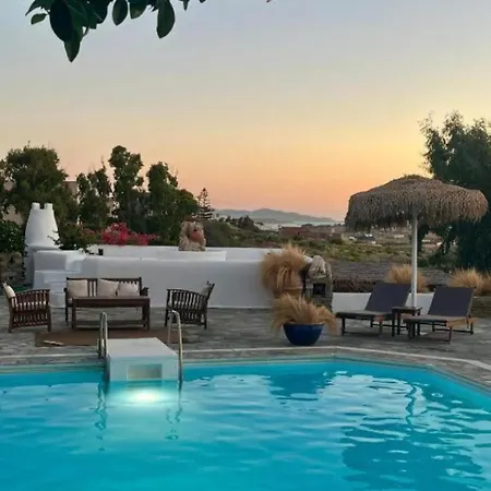 Paros Poolside Cozy Nests - Summer & Salty Getaways Bed and Breakfast