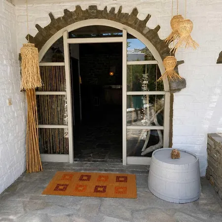 Paros Poolside Cozy Nests - Summer & Salty Getaways Bed and Breakfast Kalami (Paros)